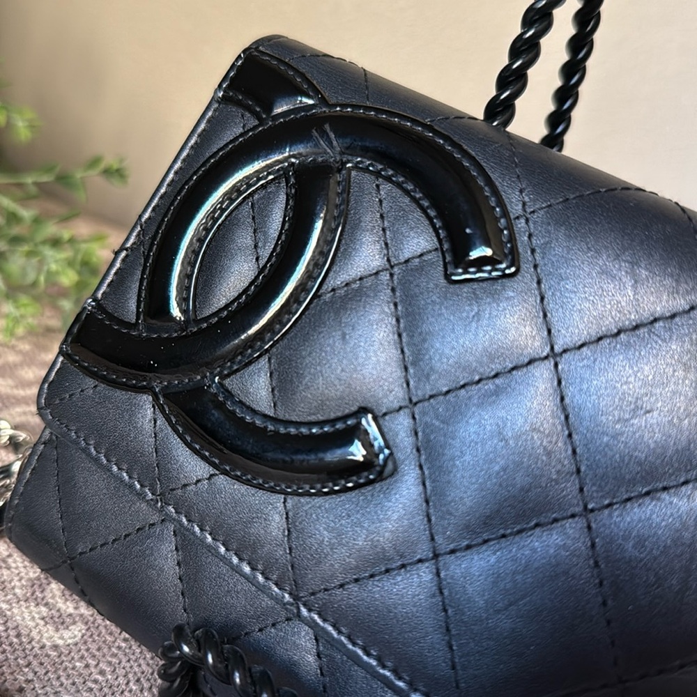 CHANEL Interlocking CC Cambon Calf Leather Enamel Black/Pink Wallet/Clutch/WOC - Picture 4 of 17